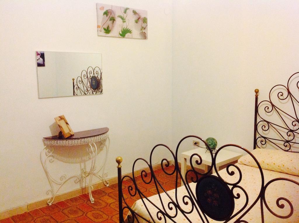 Palazzo Lamanna Taranto Esterno foto